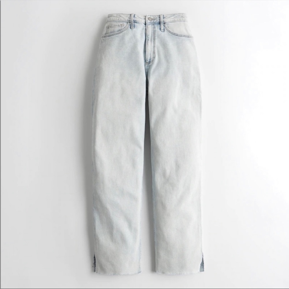 Curvy Light Wash Dad Jeans